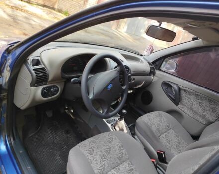 Синій ВАЗ Калина, об'ємом двигуна 1.6 л та пробігом 261 тис. км за 1600 $, фото 7 на Automoto.ua