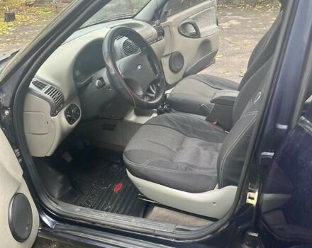 Синий ВАЗ Калина, объемом двигателя 1.6 л и пробегом 152 тыс. км за 2700 $, фото 1 на Automoto.ua