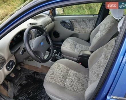 Синий ВАЗ Калина, объемом двигателя 1.6 л и пробегом 150 тыс. км за 1350 $, фото 13 на Automoto.ua