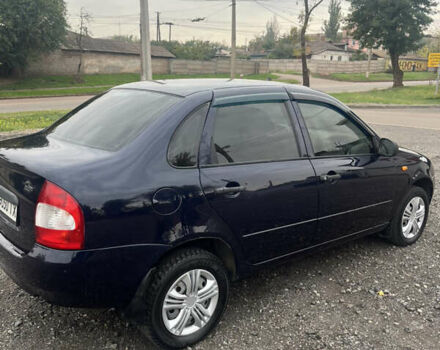 Синий ВАЗ Калина, объемом двигателя 1.39 л и пробегом 185 тыс. км за 2250 $, фото 3 на Automoto.ua