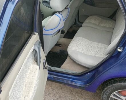Синій ВАЗ Калина, об'ємом двигуна 1.4 л та пробігом 180 тис. км за 1099 $, фото 7 на Automoto.ua