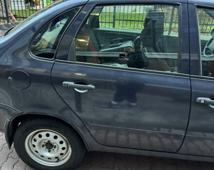 Синий ВАЗ Калина, объемом двигателя 1.39 л и пробегом 116 тыс. км за 2335 $, фото 4 на Automoto.ua