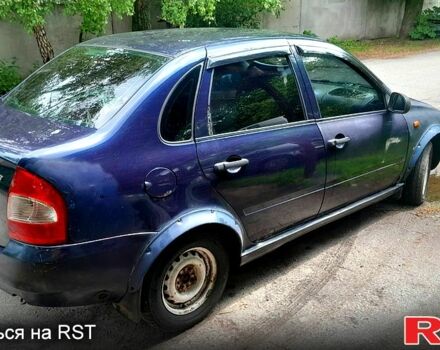 Синий ВАЗ Калина, объемом двигателя 1.6 л и пробегом 200 тыс. км за 1100 $, фото 3 на Automoto.ua