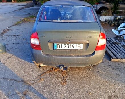 Синий ВАЗ Kalina, объемом двигателя 1.6 л и пробегом 175 тыс. км за 1600 $, фото 4 на Automoto.ua