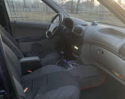 Синій ВАЗ Калина, об'ємом двигуна 1.6 л та пробігом 200 тис. км за 1100 $, фото 3 на Automoto.ua