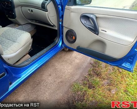 Синий ВАЗ Kalina, объемом двигателя 1.4 л и пробегом 113 тыс. км за 1999 $, фото 8 на Automoto.ua