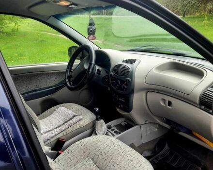 Синий ВАЗ Калина, объемом двигателя 1.6 л и пробегом 123 тыс. км за 2200 $, фото 7 на Automoto.ua