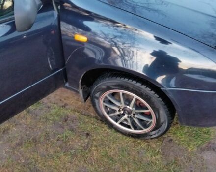 Синій ВАЗ Калина, об'ємом двигуна 1.4 л та пробігом 115 тис. км за 2000 $, фото 1 на Automoto.ua