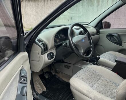 Синий ВАЗ Калина, объемом двигателя 1.6 л и пробегом 56 тыс. км за 1450 $, фото 6 на Automoto.ua