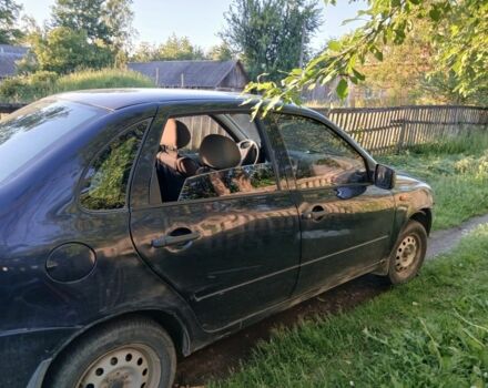 Синий ВАЗ Калина, объемом двигателя 0 л и пробегом 216 тыс. км за 1000 $, фото 4 на Automoto.ua