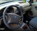 Синий ВАЗ Kalina, объемом двигателя 1.6 л и пробегом 170 тыс. км за 2400 $, фото 5 на Automoto.ua
