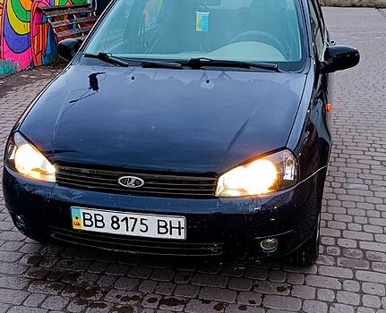 Синий ВАЗ Kalina, объемом двигателя 1.6 л и пробегом 170 тыс. км за 2400 $, фото 2 на Automoto.ua