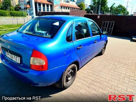 Синій ВАЗ Kalina, об'ємом двигуна 1.6 л та пробігом 179 тис. км за 2517 $, фото 1 на Automoto.ua