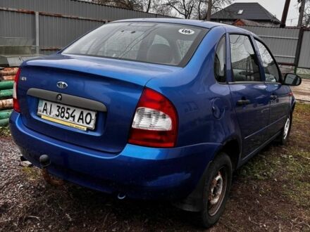 Синий ВАЗ Калина, объемом двигателя 2 л и пробегом 180 тыс. км за 1500 $, фото 1 на Automoto.ua