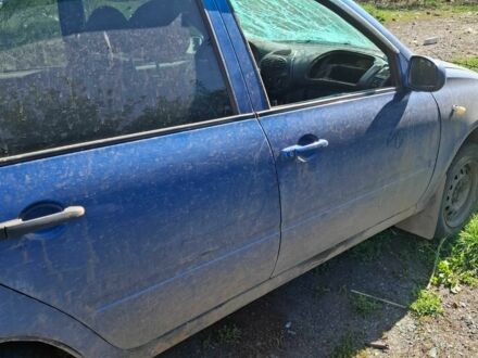 ВАЗ Калина 2006 в Харькове на Automoto.ua Синий ВАЗ Калина, объемом двигателя 1.6 л и пробегом 250 тыс. км за 960 $, фото 1 на Automoto.ua