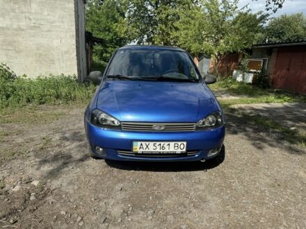 Синий ВАЗ Калина, объемом двигателя 1.6 л и пробегом 197 тыс. км за 1700 $, фото 1 на Automoto.ua