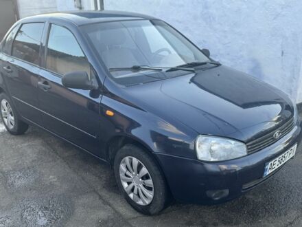 Синий ВАЗ Калина, объемом двигателя 1.6 л и пробегом 150 тыс. км за 1800 $, фото 1 на Automoto.ua