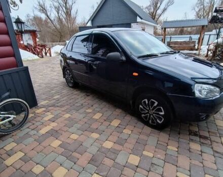 Синий ВАЗ Калина, объемом двигателя 1.6 л и пробегом 208 тыс. км за 1700 $, фото 1 на Automoto.ua