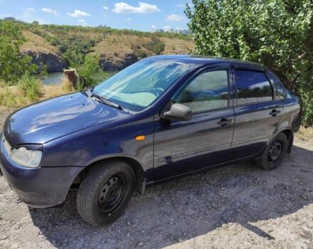 Синій ВАЗ Калина, об'ємом двигуна 1.6 л та пробігом 204 тис. км за 1600 $, фото 1 на Automoto.ua