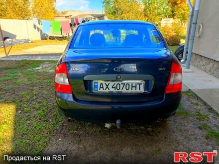 Синий ВАЗ Kalina, объемом двигателя 1.6 л и пробегом 206 тыс. км за 2000 $, фото 1 на Automoto.ua