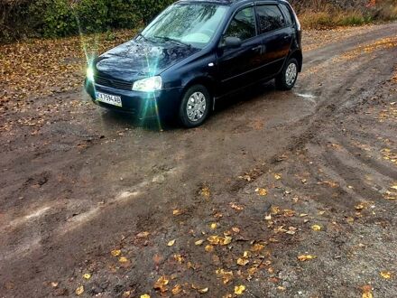 Синий ВАЗ Kalina, объемом двигателя 1.6 л и пробегом 195 тыс. км за 2000 $, фото 1 на Automoto.ua