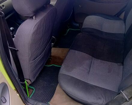 Зелений ВАЗ Kalina, об'ємом двигуна 1.5 л та пробігом 221 тис. км за 1400 $, фото 5 на Automoto.ua