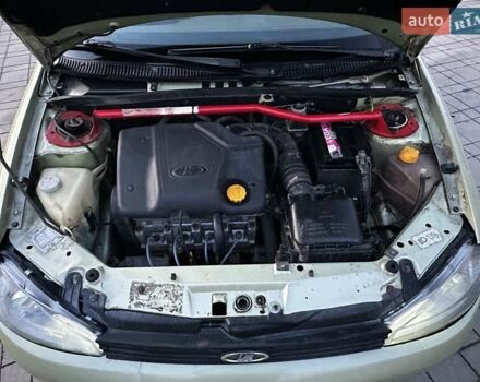 Зеленый ВАЗ Калина, объемом двигателя 1.6 л и пробегом 175 тыс. км за 1550 $, фото 15 на Automoto.ua