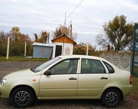 Зеленый ВАЗ Калина, объемом двигателя 1.6 л и пробегом 71 тыс. км за 2800 $, фото 9 на Automoto.ua