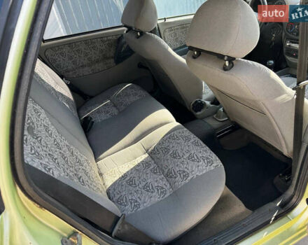 Зелений ВАЗ Калина, об'ємом двигуна 1.6 л та пробігом 150 тис. км за 1699 $, фото 13 на Automoto.ua