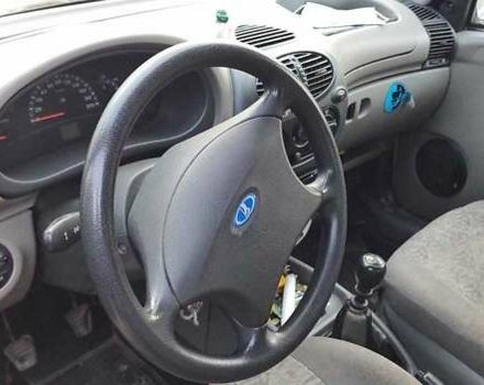 Зеленый ВАЗ Калина, объемом двигателя 1.6 л и пробегом 257 тыс. км за 2000 $, фото 1 на Automoto.ua