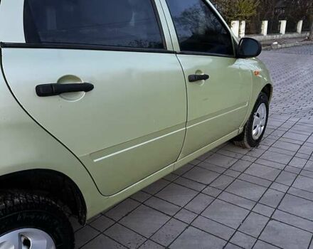 Зеленый ВАЗ Калина, объемом двигателя 1.6 л и пробегом 175 тыс. км за 1550 $, фото 9 на Automoto.ua