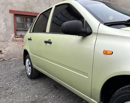 Зеленый ВАЗ Калина, объемом двигателя 1.6 л и пробегом 239 тыс. км за 1350 $, фото 3 на Automoto.ua