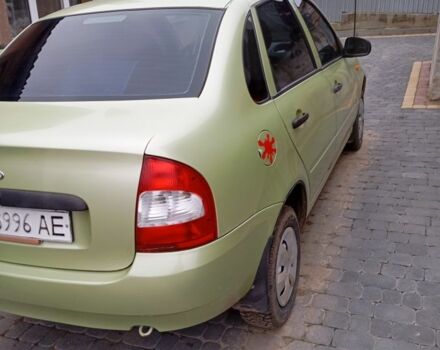 Зеленый ВАЗ Калина, объемом двигателя 1.6 л и пробегом 180 тыс. км за 1670 $, фото 2 на Automoto.ua