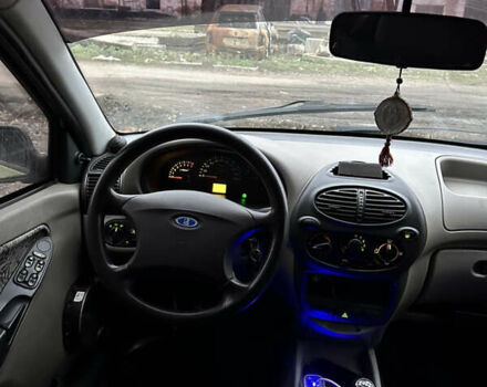 Зеленый ВАЗ Калина, объемом двигателя 1.6 л и пробегом 239 тыс. км за 1350 $, фото 18 на Automoto.ua