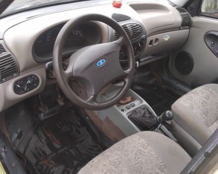 Зеленый ВАЗ Калина, объемом двигателя 1.6 л и пробегом 250 тыс. км за 1250 $, фото 4 на Automoto.ua