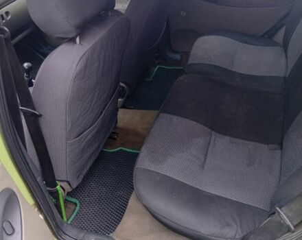 Зелений ВАЗ Калина, об'ємом двигуна 2 л та пробігом 221 тис. км за 1200 $, фото 5 на Automoto.ua