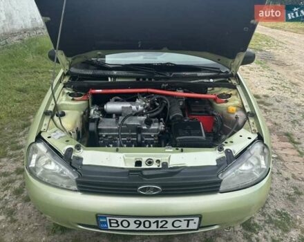 Зелений ВАЗ Калина, об'ємом двигуна 1.6 л та пробігом 153 тис. км за 1600 $, фото 12 на Automoto.ua