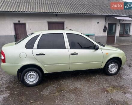 Зеленый ВАЗ Калина, объемом двигателя 1.6 л и пробегом 153 тыс. км за 1600 $, фото 6 на Automoto.ua