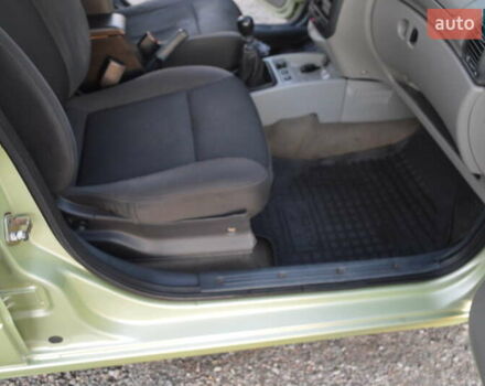 Зеленый ВАЗ Калина, объемом двигателя 1.6 л и пробегом 271 тыс. км за 2800 $, фото 16 на Automoto.ua