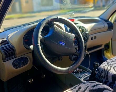 Зеленый ВАЗ Kalina, объемом двигателя 1.6 л и пробегом 160 тыс. км за 1550 $, фото 5 на Automoto.ua