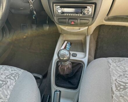 Зелений ВАЗ Калина, об'ємом двигуна 1.6 л та пробігом 150 тис. км за 1699 $, фото 12 на Automoto.ua