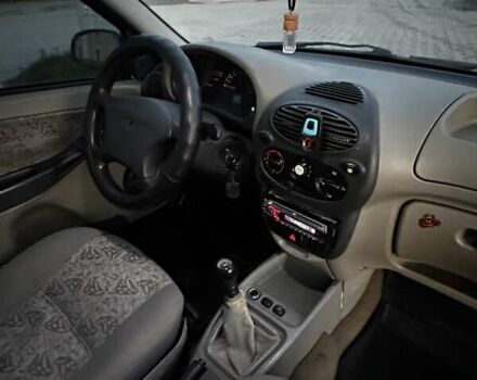 Зеленый ВАЗ Калина, объемом двигателя 1.6 л и пробегом 175 тыс. км за 1550 $, фото 17 на Automoto.ua