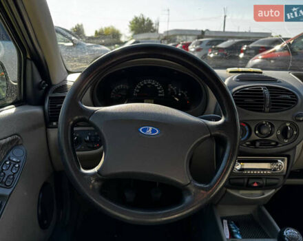 Зелений ВАЗ Калина, об'ємом двигуна 1.6 л та пробігом 150 тис. км за 1699 $, фото 10 на Automoto.ua