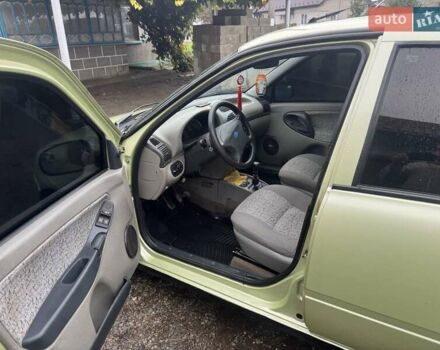 Зеленый ВАЗ Калина, объемом двигателя 1.6 л и пробегом 153 тыс. км за 1650 $, фото 9 на Automoto.ua