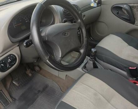 Зелений ВАЗ Калина, об'ємом двигуна 1.6 л та пробігом 190 тис. км за 2300 $, фото 7 на Automoto.ua