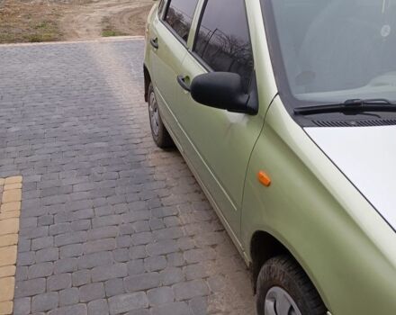 Зеленый ВАЗ Калина, объемом двигателя 1.6 л и пробегом 180 тыс. км за 1670 $, фото 5 на Automoto.ua