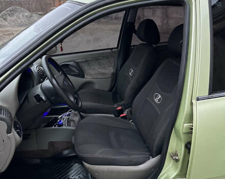 Зеленый ВАЗ Калина, объемом двигателя 1.6 л и пробегом 239 тыс. км за 1350 $, фото 26 на Automoto.ua