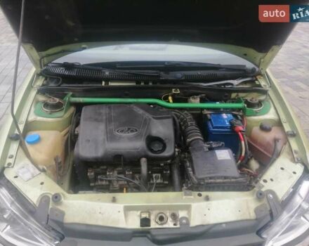 Зеленый ВАЗ Калина, объемом двигателя 1.6 л и пробегом 159 тыс. км за 1700 $, фото 9 на Automoto.ua