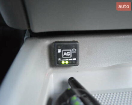 Зеленый ВАЗ Калина, объемом двигателя 1.6 л и пробегом 271 тыс. км за 2800 $, фото 19 на Automoto.ua