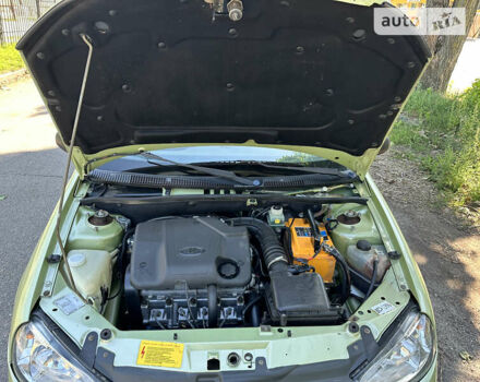 Зелений ВАЗ Калина, об'ємом двигуна 1.6 л та пробігом 71 тис. км за 3450 $, фото 11 на Automoto.ua